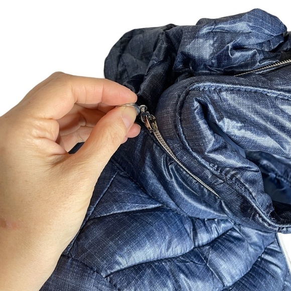 BLUE Puffer Coat💙🤍 - Picture 12 of 16